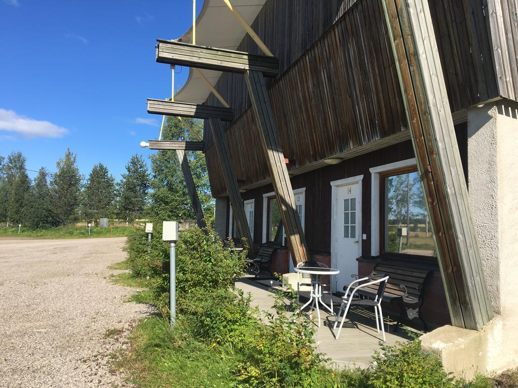 Kartano Kievari Aanekoski Exterior photo